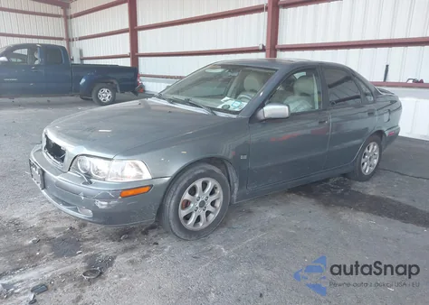 2002 Volvo S40 A from USA, damaged, VIN YV1VS29502F806179